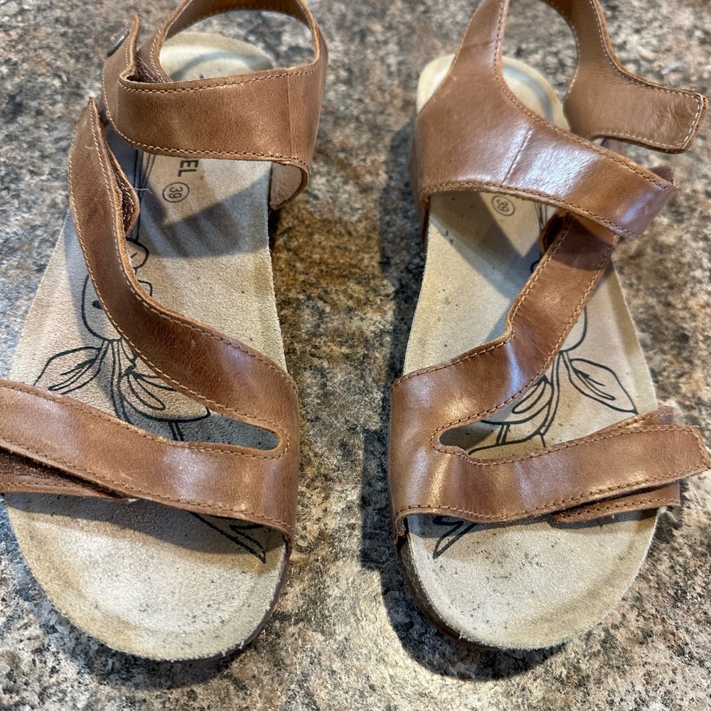 Josef Seibel Sandals